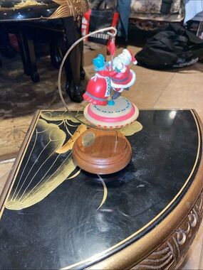 Vintage Santa Claus Ornament Figurine with Wooden Musical Ornament Holder